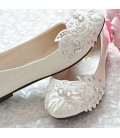 Women's Shoes Leather Flat Heel Pointed Toe Flats