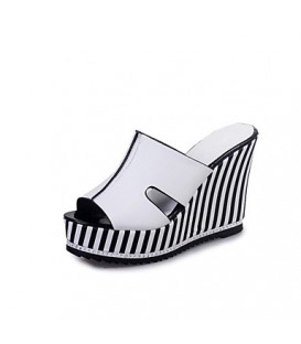 Women's Sandals Summer Comfort Patent Leather Outdoor