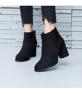Our new Dadongdong rough with the boots and shoes