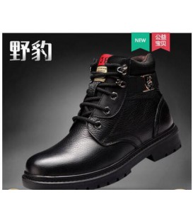 Men's leather Martin boots in winter with velvet and warm climbing shoes